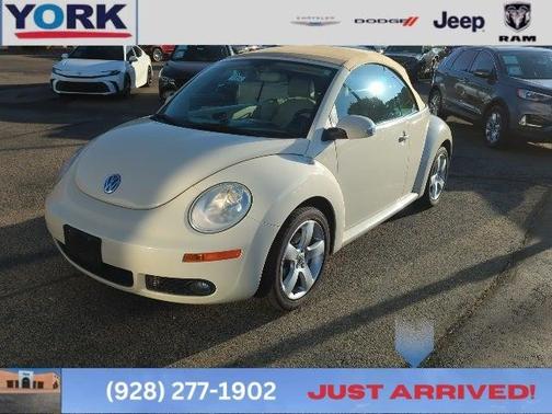 2007 Volkswagen New Beetle 2.5