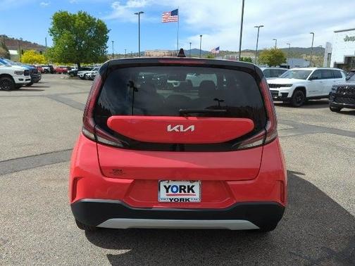 2024 Kia Soul LX
