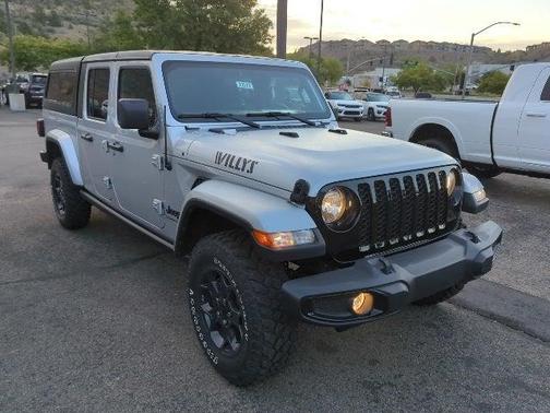 2023 Jeep Gladiator Willys 4x4