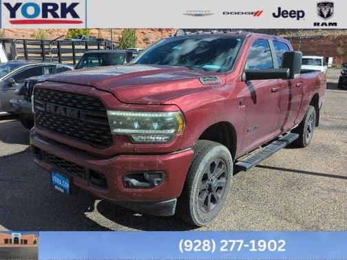 2022 RAM 3500 Big Horn Crew Cab 4x4 64' Box