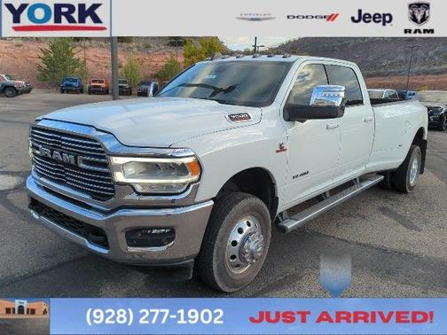 2024 RAM 3500 Laramie Crew Cab 4x4 8 Box