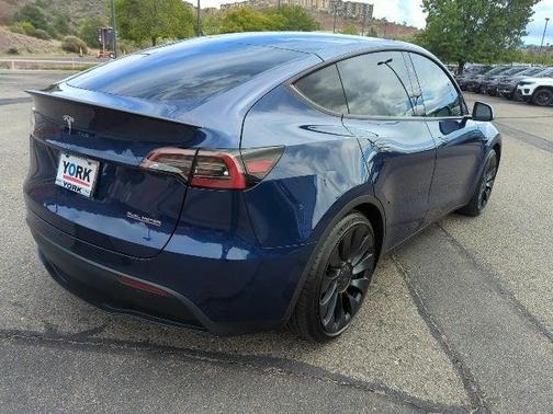 2024 Tesla Model Y Performance Dual Motor All-Wheel Drive