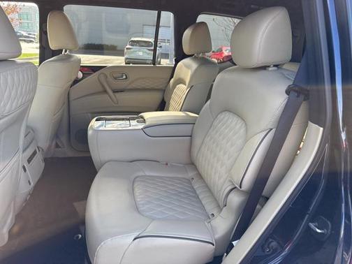 2024 INFINITI QX80 SENSORY AWD