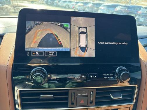 2024 INFINITI QX80 SENSORY AWD