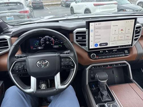 2022 Toyota Tundra Hybrid 1794 Edition