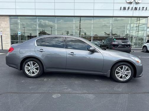 2013 INFINITI G37x Base