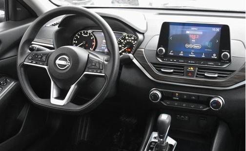 2024 Nissan Altima 2.5 SV