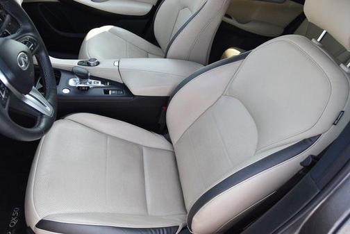 2022 INFINITI QX50 ESSENTIAL AWD
