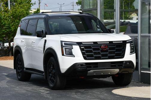 Aspen White/Super Black 2026 Nissan Armada PRO-4X