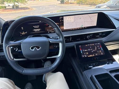 2025 INFINITI QX80 AUTOGRAPH AWD
