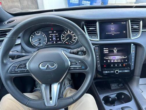 Black Obsidian 2025 INFINITI QX55 LUXE