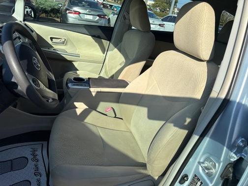 2014 Toyota Prius v 