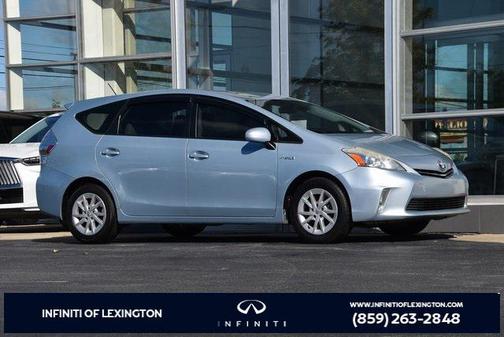 2014 Toyota Prius v Three