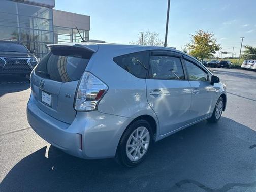 2014 Toyota Prius v 