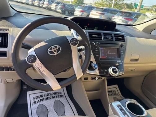 2014 Toyota Prius v 