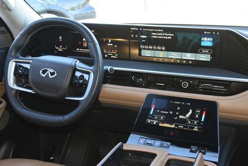 2025 INFINITI QX80 SENSORY AWD