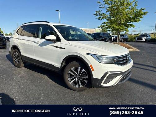 Pure White 2022 Volkswagen Tiguan 2.0T S