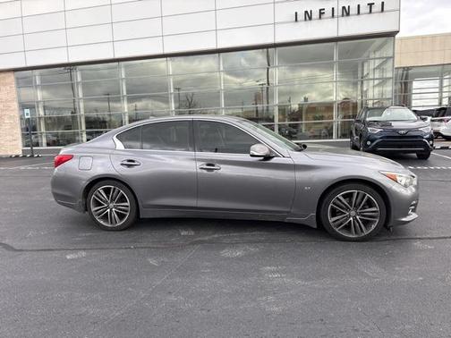 2014 INFINITI Q50 Premium