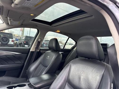 2014 INFINITI Q50 Premium