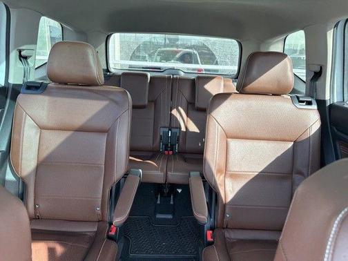 2021 Volkswagen Atlas 3.6L SE w/Technology