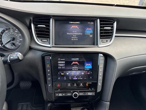 2024 INFINITI QX50 LUXE AWD