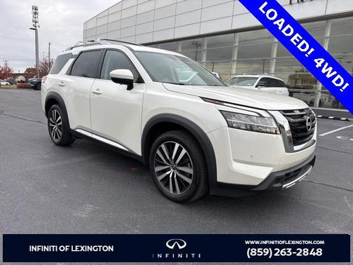 2023 Nissan Pathfinder Platinum 4WD
