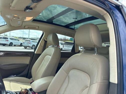 Blue 2016 Audi Q5 2.0T Premium Plus