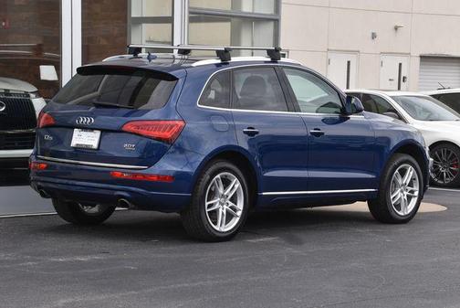 Blue 2016 Audi Q5 2.0T Premium Plus