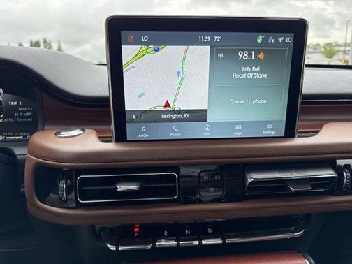 2022 Lincoln Aviator Reserve AWD