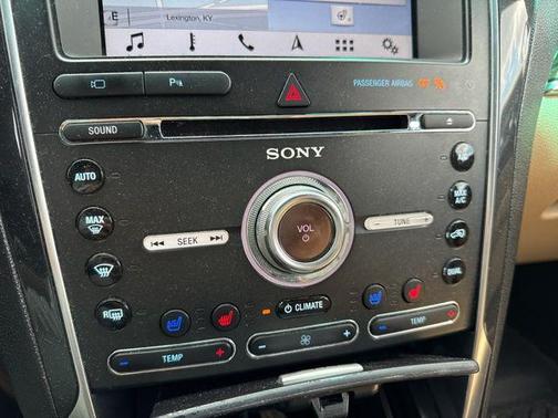 Ingot Silver 2017 Ford Explorer Limited