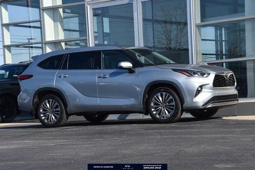 2021 Toyota Highlander Platinum