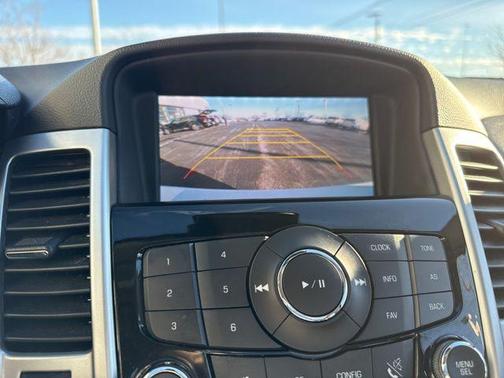 2015 Chevrolet Cruze 1LT