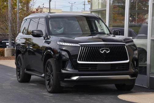 2025 INFINITI QX80 SENSORY AWD