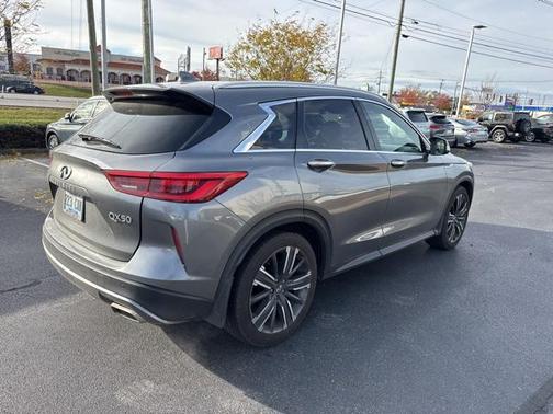 2021 INFINITI QX50 LUXE AWD