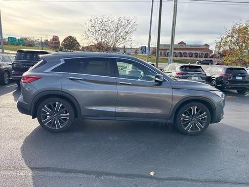 2021 INFINITI QX50 LUXE AWD
