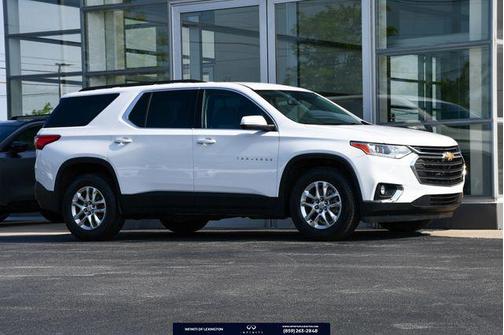 Summit White 2021 Chevrolet Traverse LT Cloth