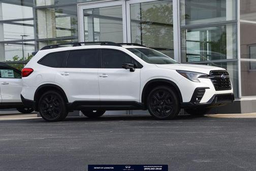 Crystal White Pearl 2023 Subaru Ascent Onyx Edition Limited 7-Passenger