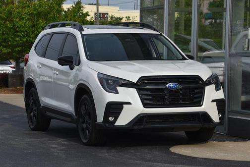 Crystal White Pearl 2023 Subaru Ascent Onyx Edition Limited 7-Passenger