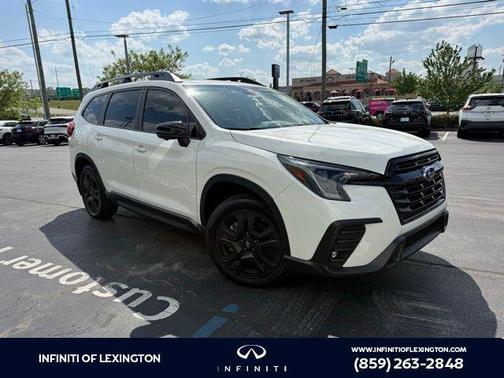 Crystal White Pearl 2023 Subaru Ascent Onyx Edition Limited 7-Passenger