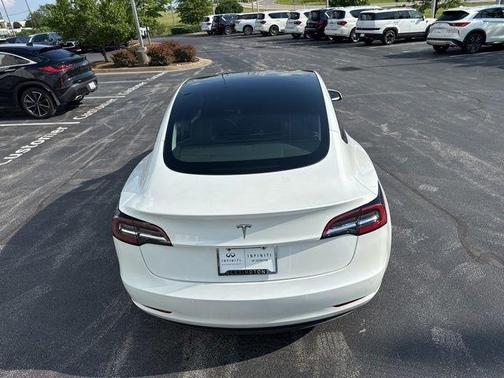 Pearl White Multi-Coat 2021 Tesla Model 3 Long Range