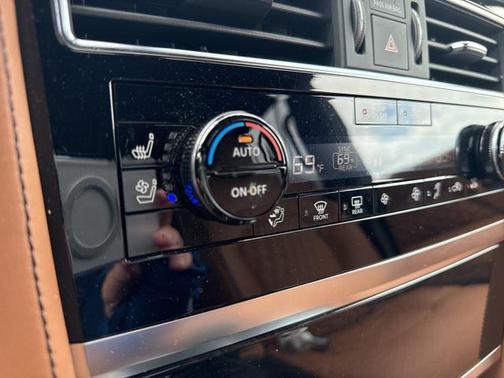 2024 INFINITI QX80 SENSORY AWD