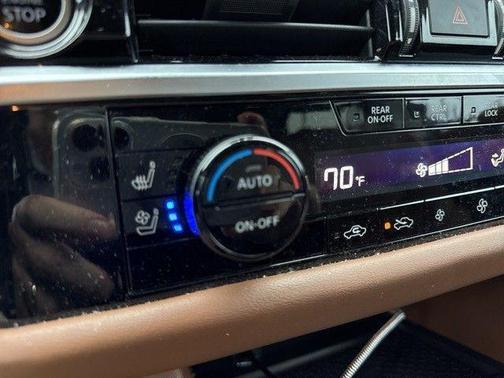 2022 Nissan Pathfinder Platinum 4WD