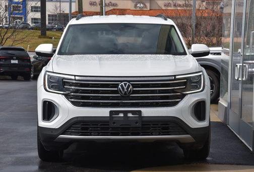 2025 Volkswagen Atlas 2.0T SE w/Technology 4MOTION