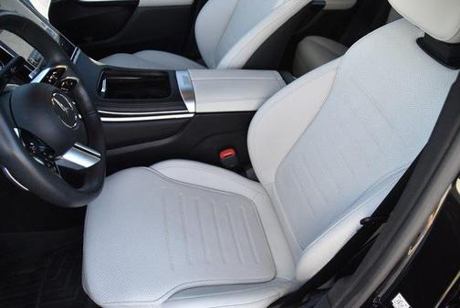 2023 Mercedes-Benz GLC 300 4MATIC