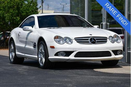 White 2007 Mercedes-Benz SL-Class SL 550