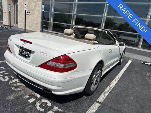 White 2007 Mercedes-Benz SL-Class SL 550