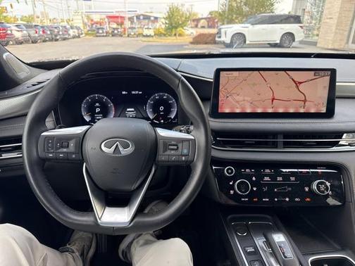 2025 INFINITI QX60 Luxe