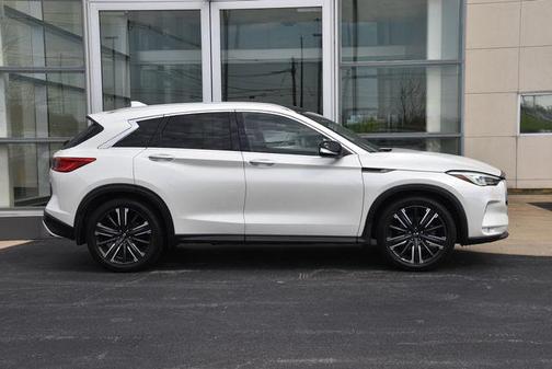 2021 INFINITI QX50 LUXE AWD
