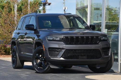 2024 Jeep Grand Cherokee Altitude