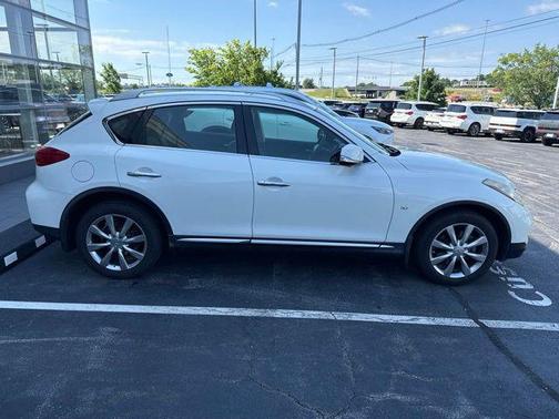Majestic White 2016 INFINITI QX50 Base